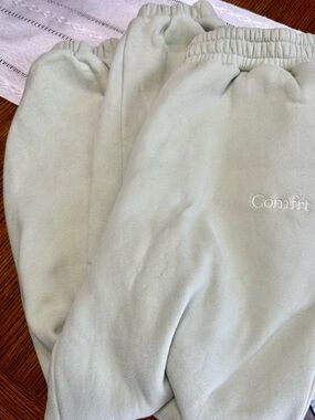 Comfrt Sweatpants - Large
